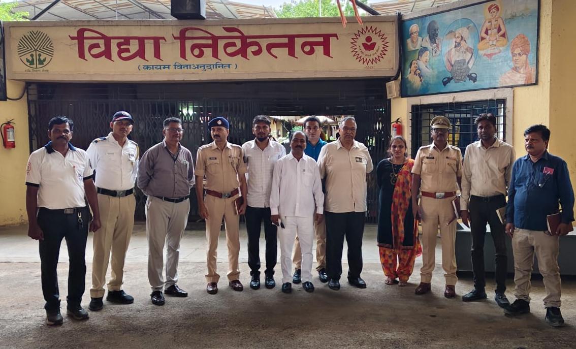 पावसाळी समस्यांच्या उपयोजनेसाठी वाहतूक सल्लागार समितीच्या वतीने बैठक संपन्न..